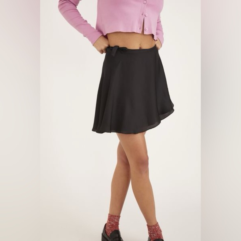 UO Wendy Satin Mini Skirt